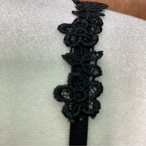 Soma Intimates Chemise Black with White Hearts Lace Mesh Details (Size L) - Picture 6 of 16